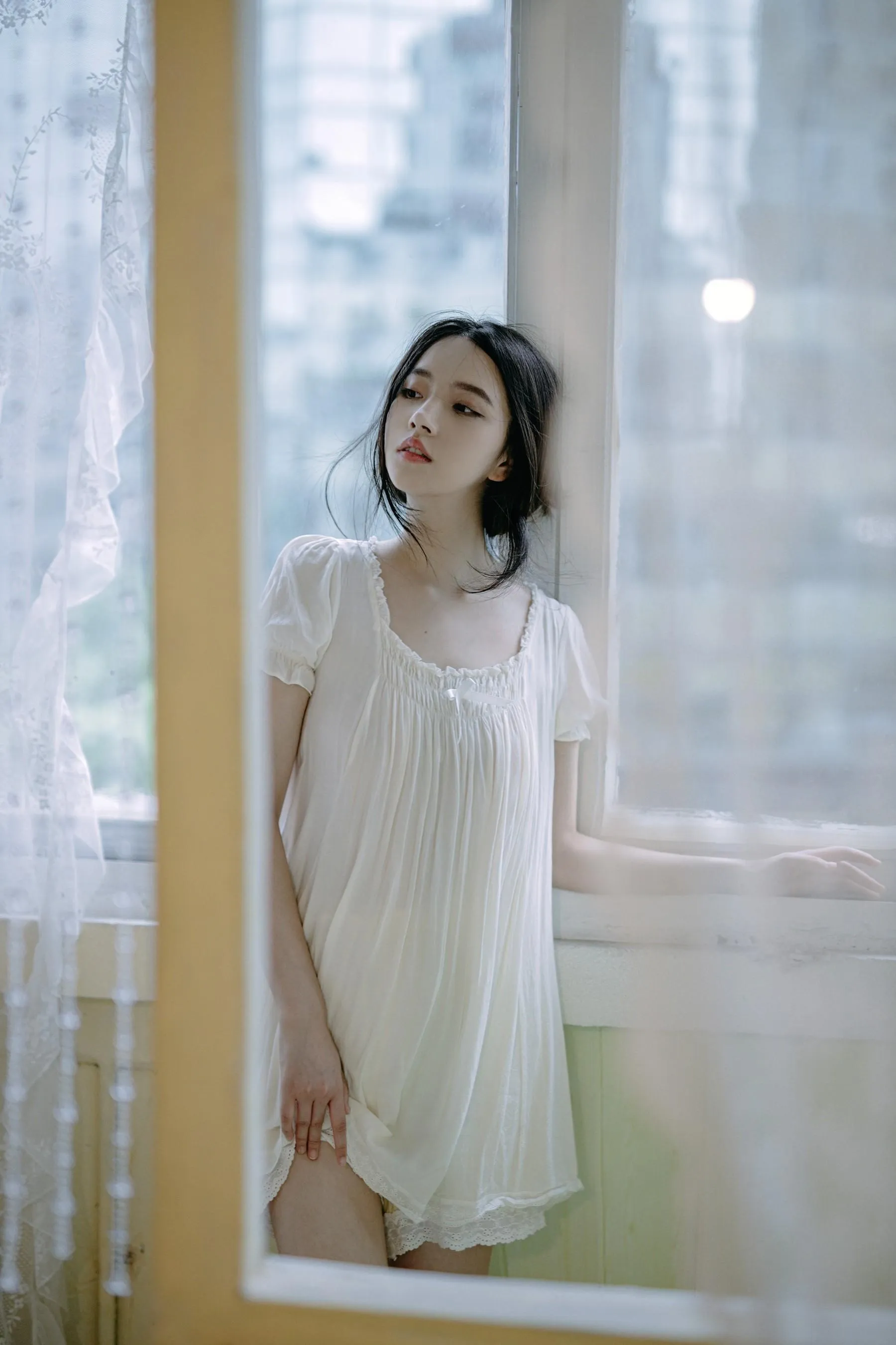 [YITUYU艺图语]2022.08.10 蓝卷珠帘 幽灵胡子 [27P]插图3